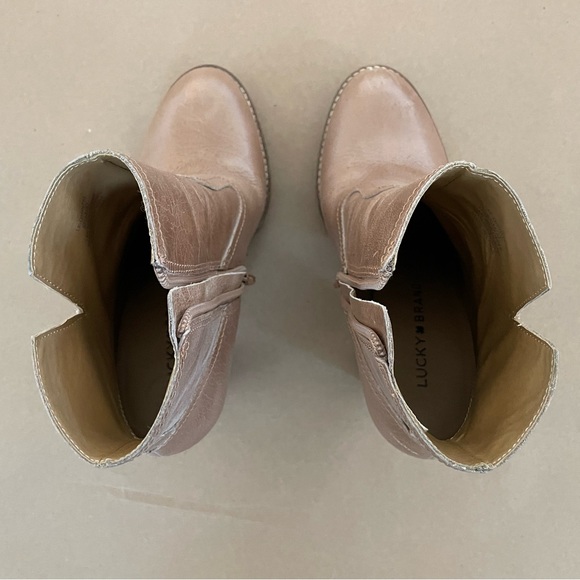 Tan Lucky brand heeled boots - Picture 2 of 4